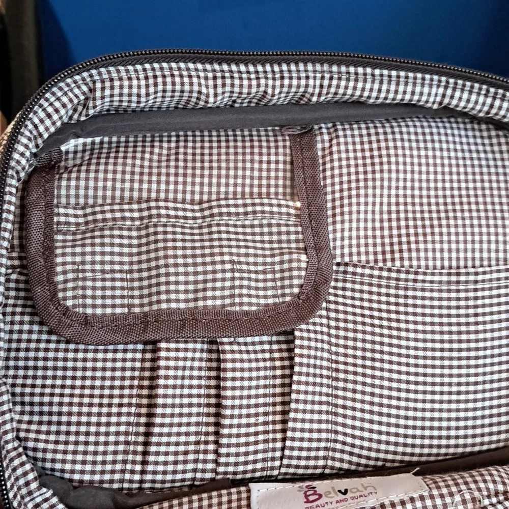 Belvah Cosmetic Bag Quilted Toille Bowed Handle